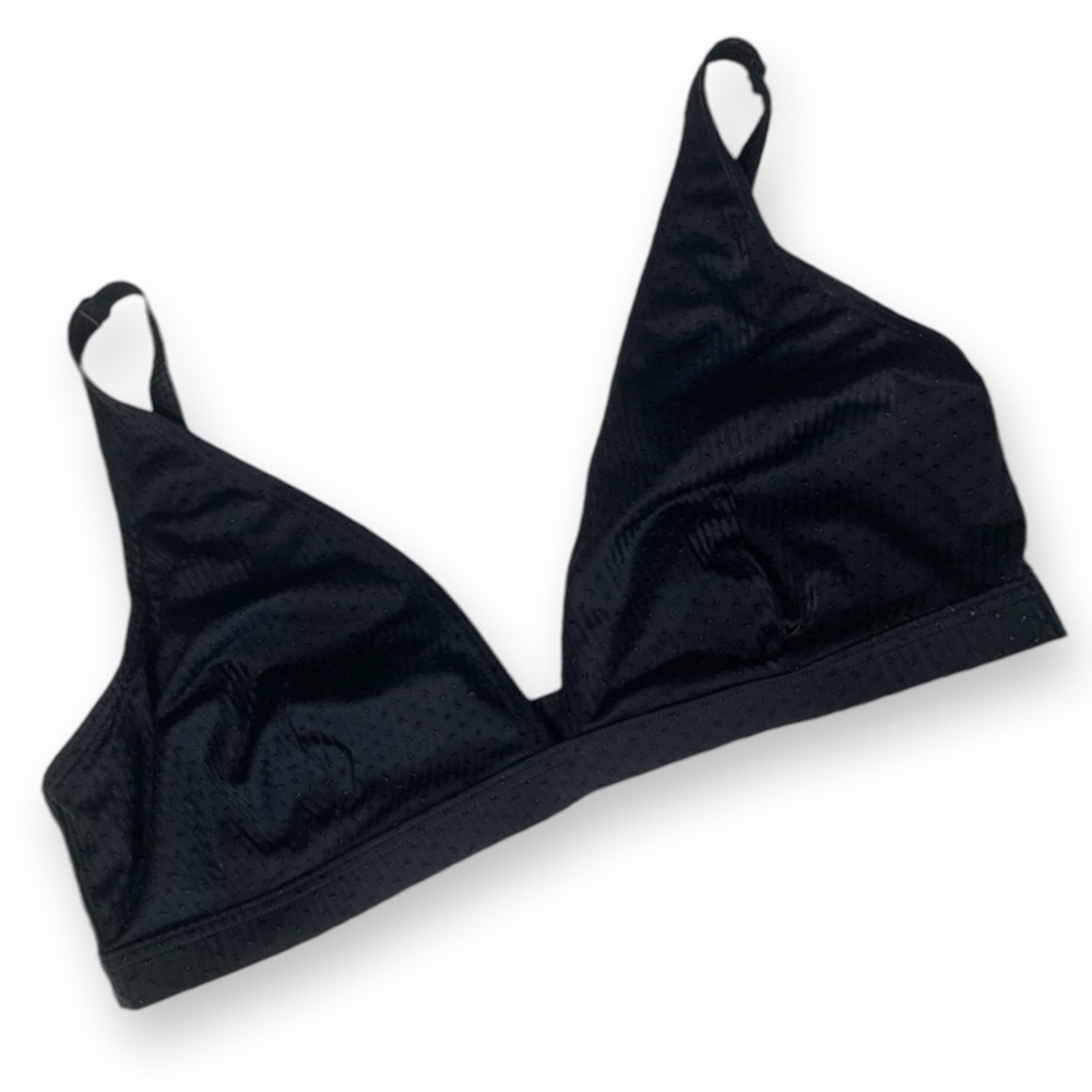 Peak & Beau Black Bralette for Fuller Busts with stitching detail size 38 DD/E